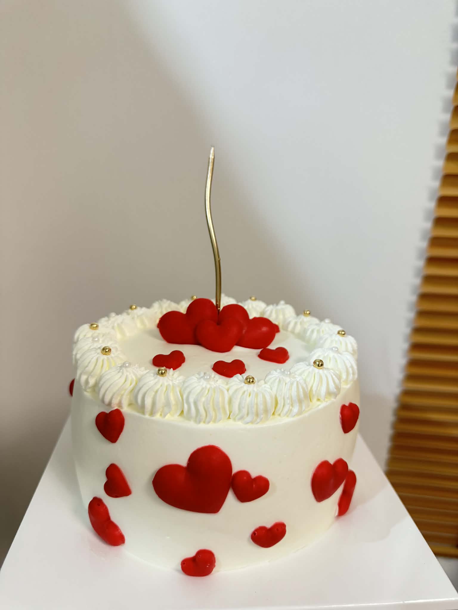 Heart Cake / เค้กรูปหัวใจสีแดง