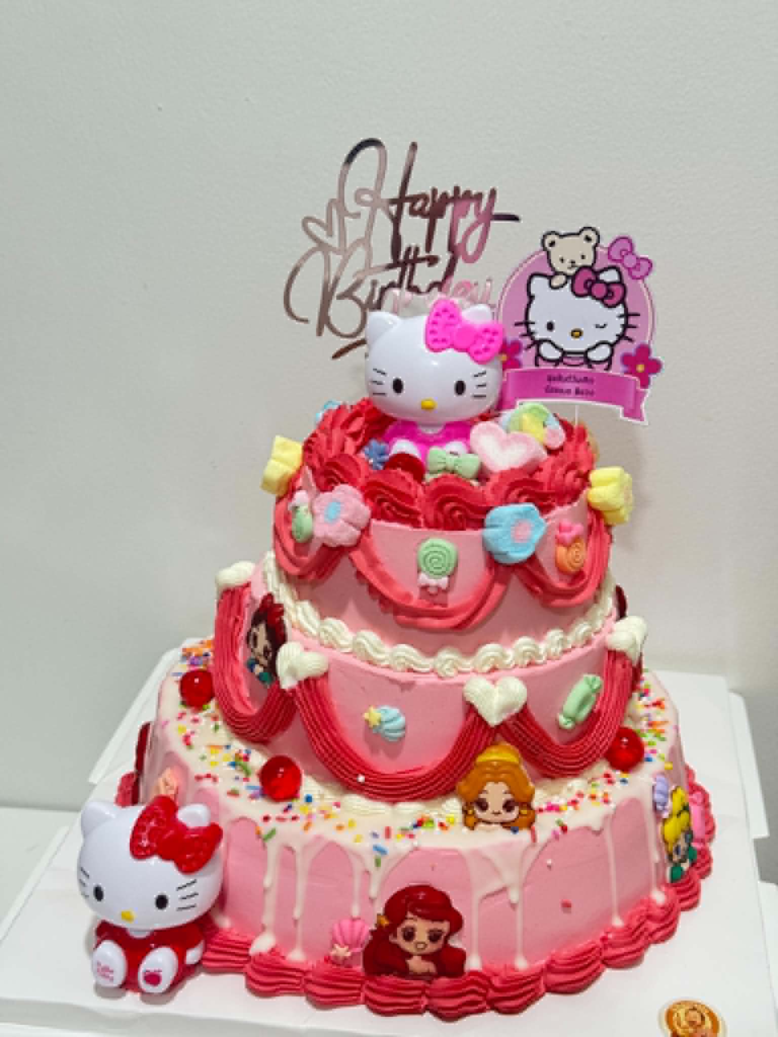 ตัวอย่างเค้กจาก Charlotte's Cake / Cakes by Charlotte's Cake